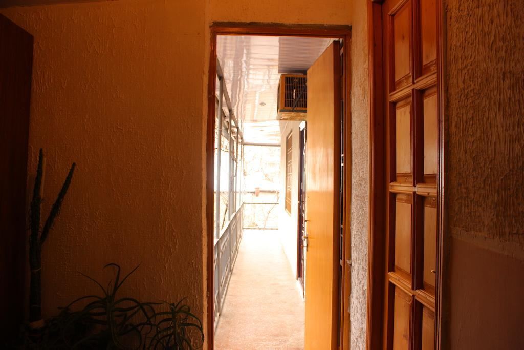 Old District Guest House Tbilisi Bagian luar foto